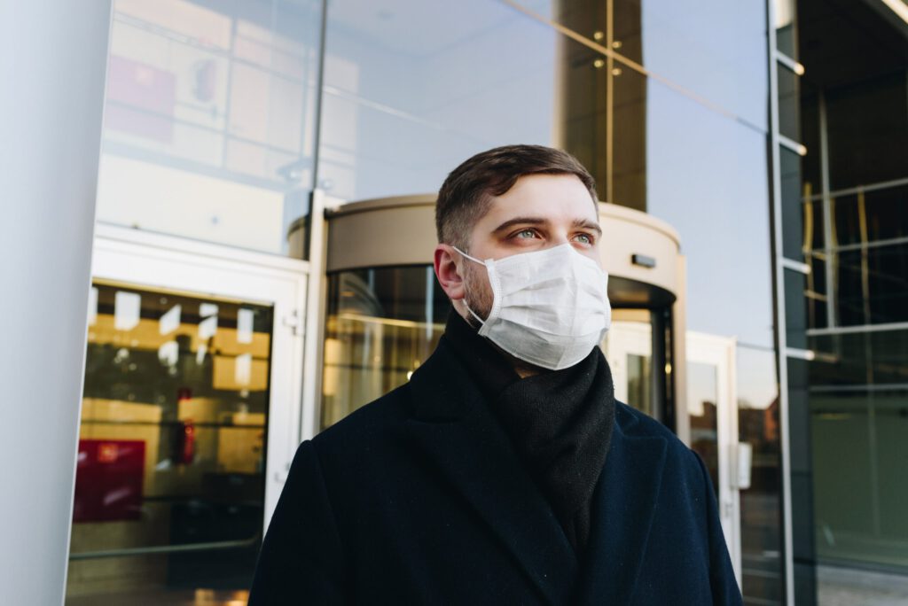 How to Stay Safe And Healthy in the Workplace During the Pandemic
